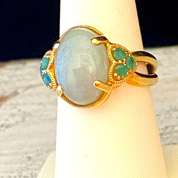 Jewelry - 10K Jade Ring